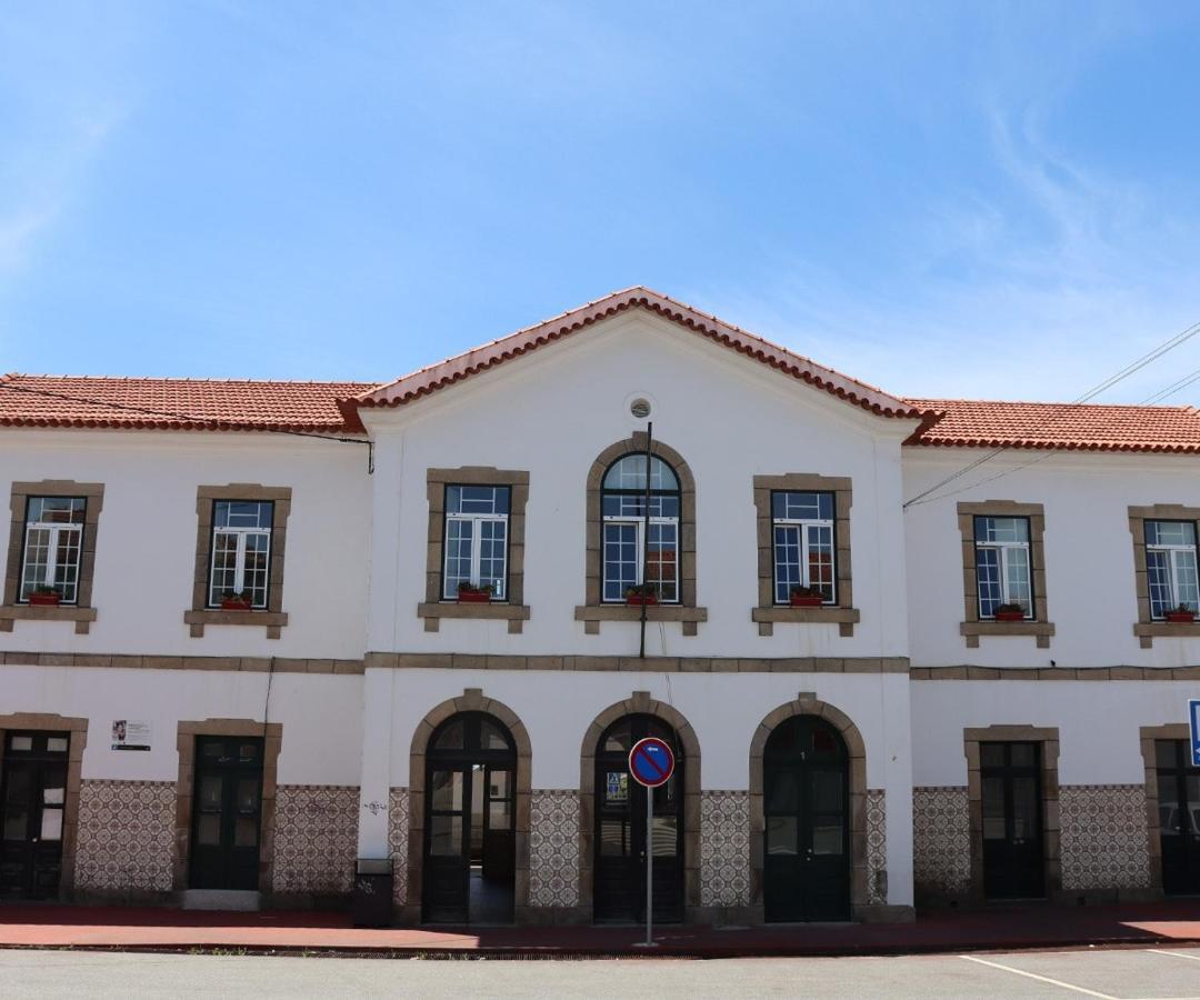 Cork Train Station Guesthouse Esmoriz Ngoại thất bức ảnh